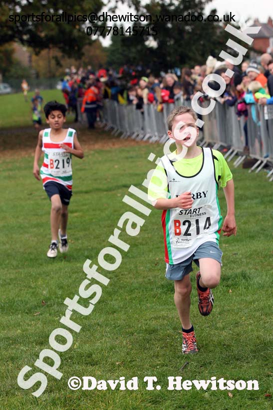 Boys under-11s Northern Cross Country Relays, Graves Park, Sheffield. Photo: David T. Hewitson/Sports for All Pics